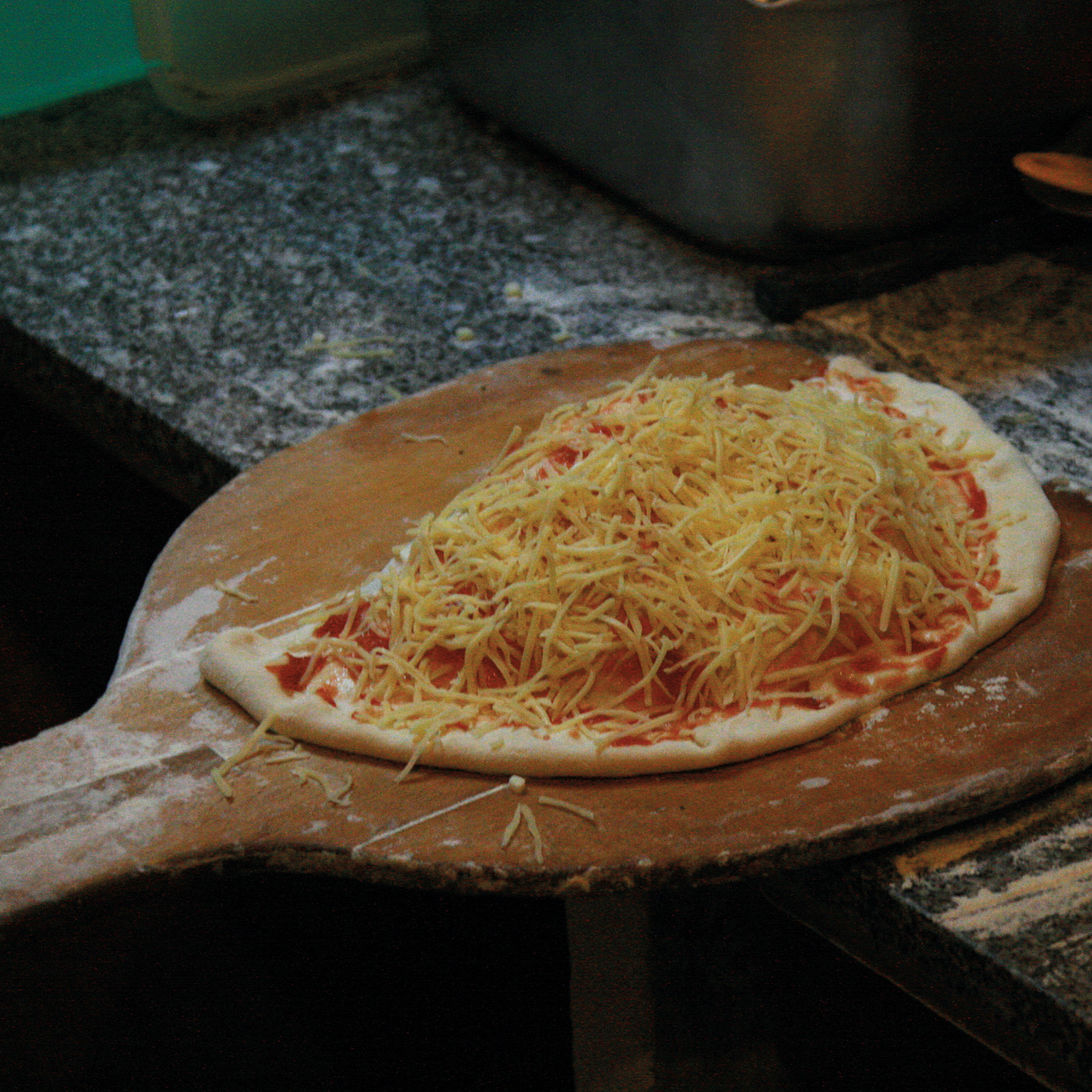 Calzone  —  13,00€  /  15,00€